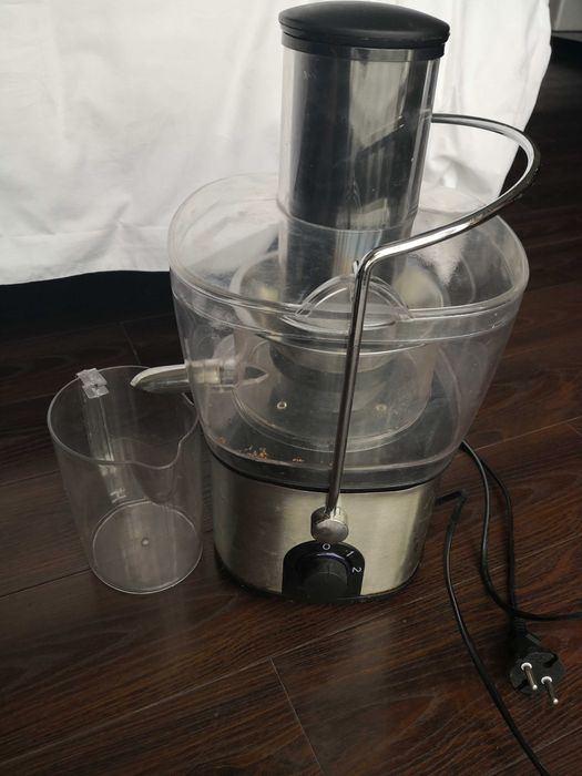 Sokowirówka wyciskarka do soków z warzyw i owoców Hoffen juicer