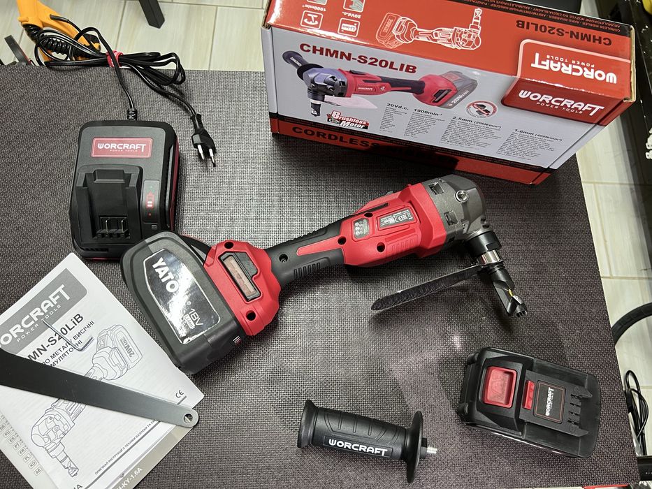 Аккумуляторные ножницы по металлу высечные WORCRAFT CHMN-S20LiB