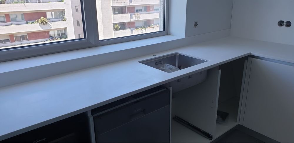 Realizo trabalhos sob orcamento pladur ,pintura barramentos etc