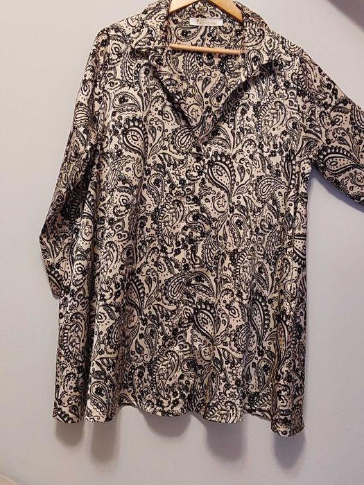 Blusa Túnica preto e bege da Trendy Karamel