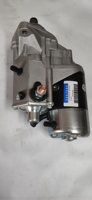 Rozrusznik Cummins QSB 4.5 3957.592