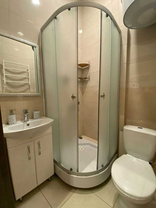 Центр Продам  квартиру  с ремонтом на Успенской