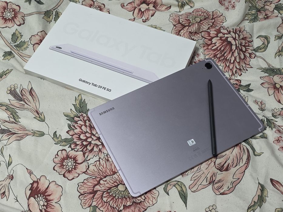 Samsung Galaxy Tab S9 FE 5G 6/128 GB Lawendowy + S Pen jak nowy