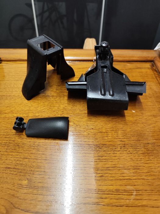 Apoios das barras do tejadilho