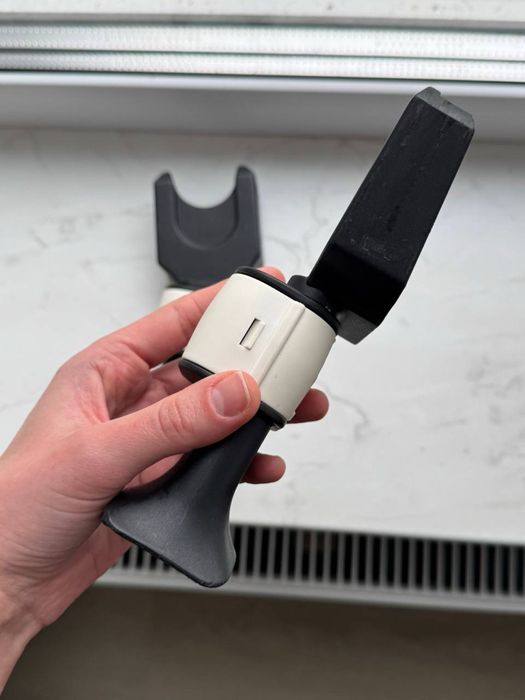 Адаптери bugaboo cameleon для всіх видів атокрісел