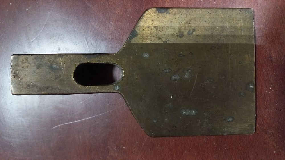 Лопатка-молоток,специнструмент.