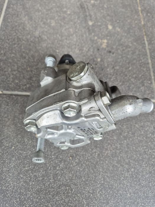 Pompa wspomagania Transporter Caravelle Multivan T6