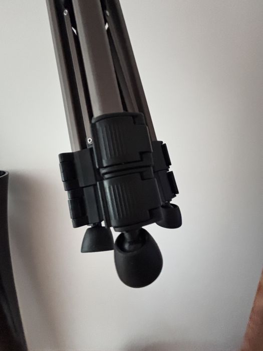 Tripé HAMA Star 61 (3D Pan & Tilt - Altura Máxima: 150 cm - Alumínio)