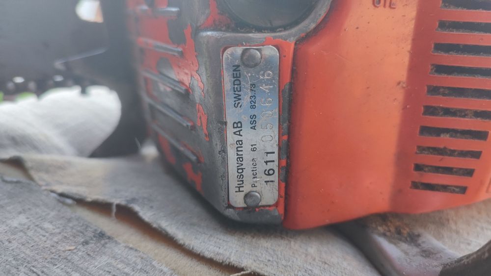 Piła spalinowa Husqvarna 61 , 3.9km prowadnica 45 cm