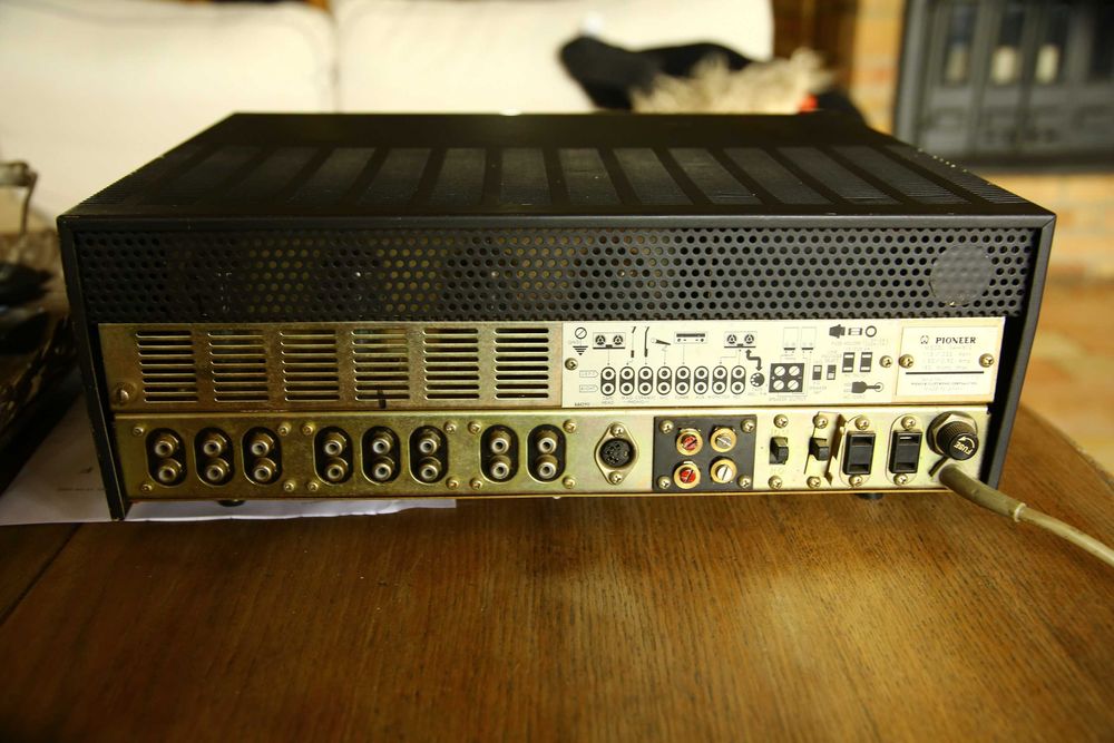 Pioneer SA810 następca SM83