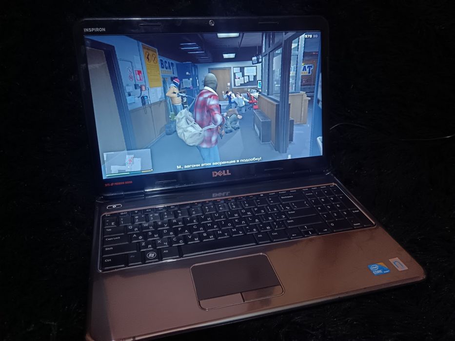 Ноутбук Dell Intel core i3, RAM 8GB, Radeon HD 5000, Hdd 500gb