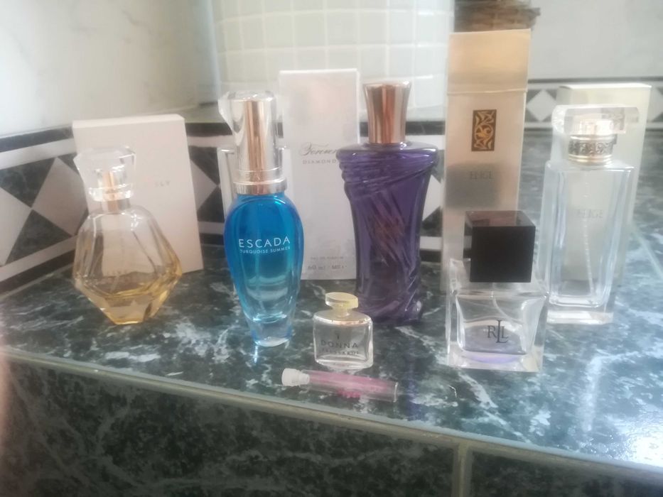 Frascos perfume van cleef CH carolina Escada Gucci Jean Paul