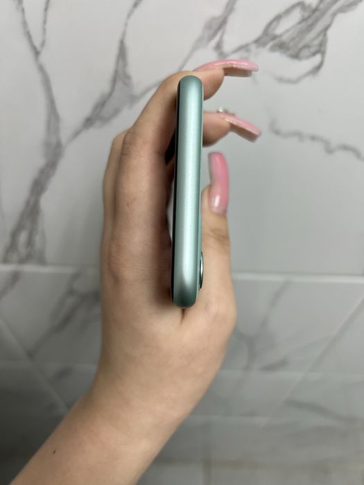 айфон 11 64гб бу