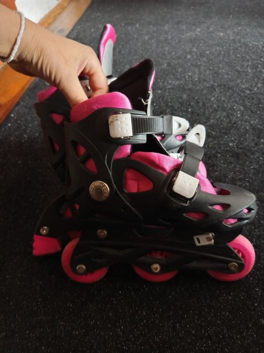 Rolki 30-36 czarne różowe