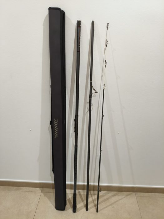 Daiwa Tournament Surf Z33 425H Cana pesca Topo de Gama