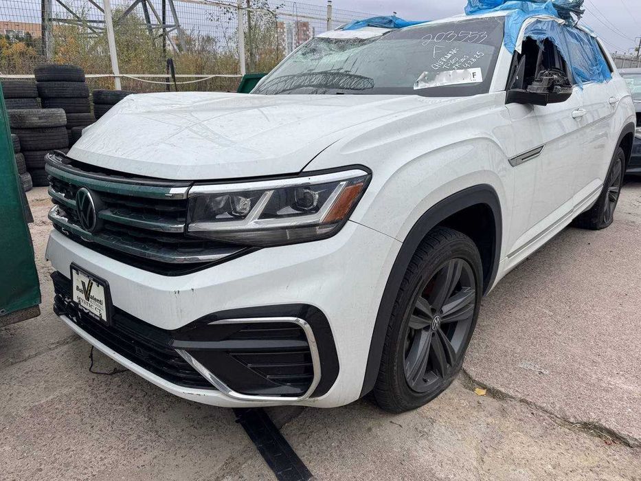 Разборка Volkswagen Atlas Cross Sport два шт