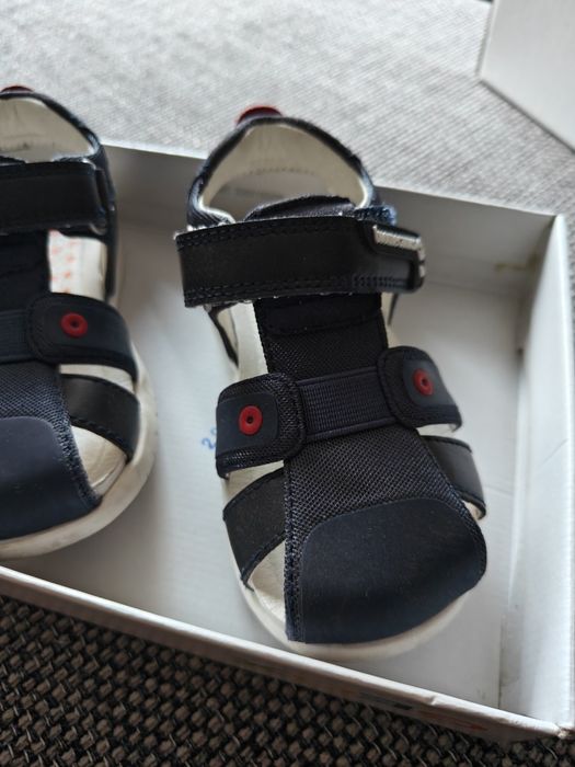 Sandálias azuis Biomecanics