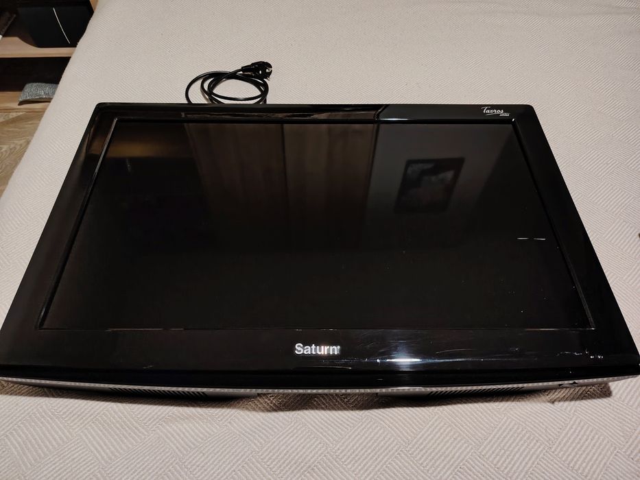 Телевізор Saturn LCD32T