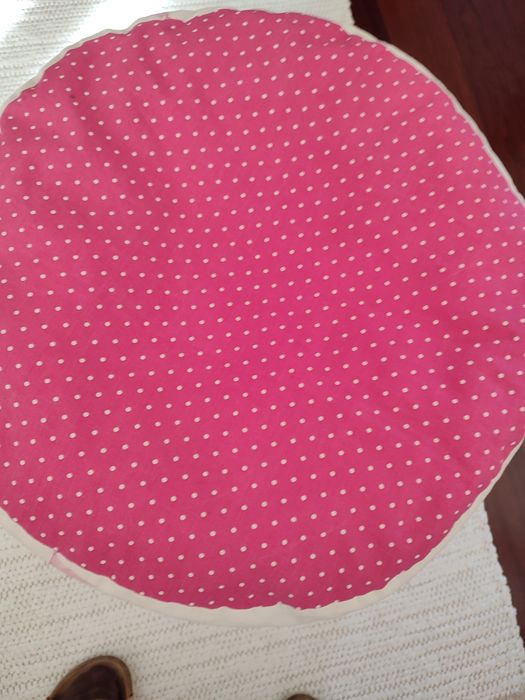 Puf infantil de menina