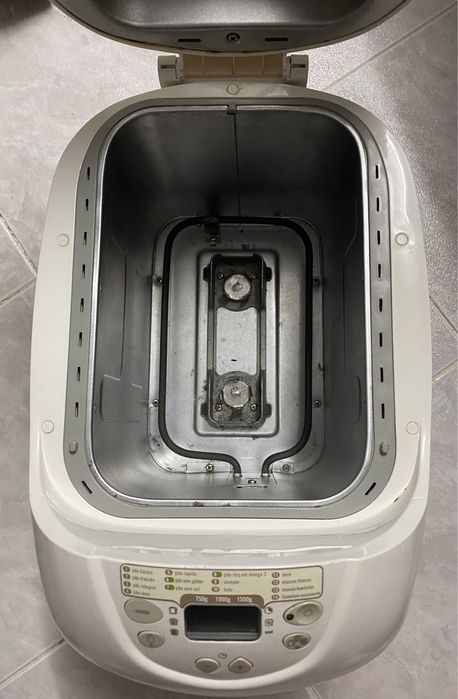 Máquina de pão426581373380864002