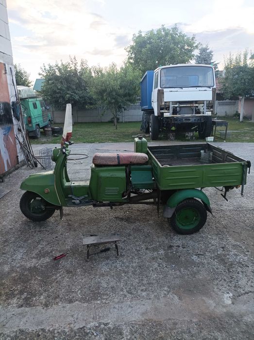 Продам мотороллер муравей