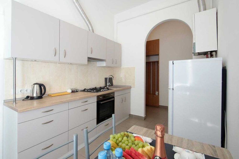 Оренда 2-кім. квартири від власника, вул. Леонтовича, Львів