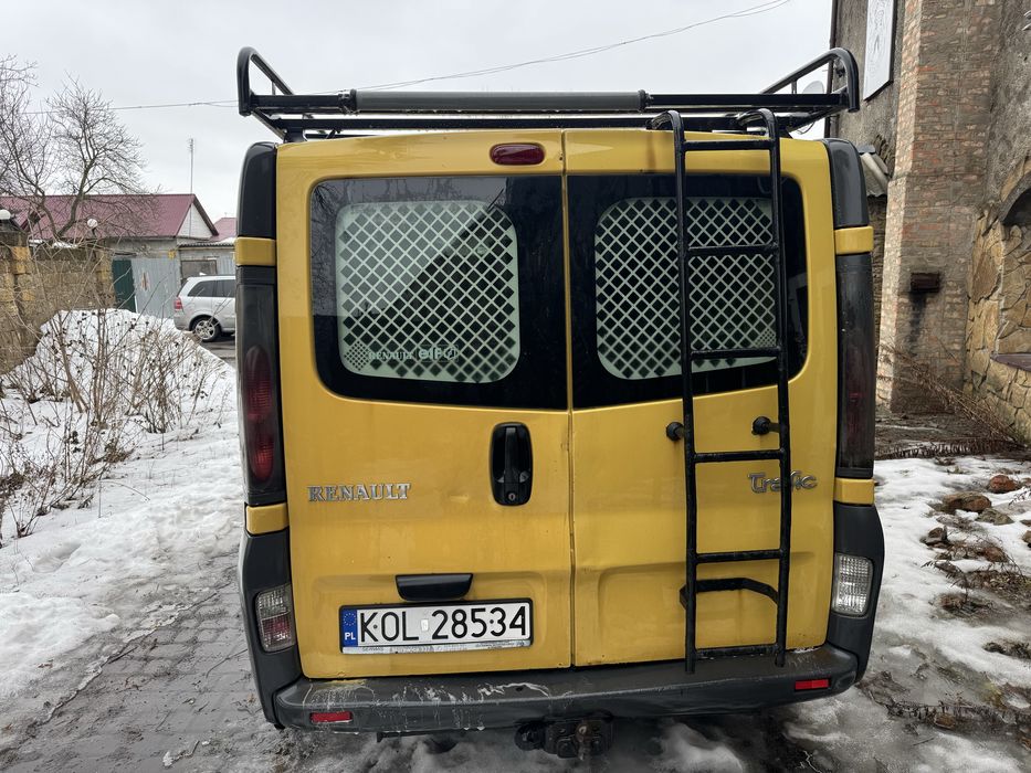 Рено трафік  1.9 грузпас 2003 рік