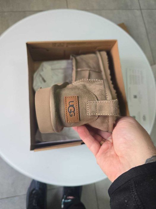 Укорочені жіночі уггі Ugg Classic Ultra Mini угги платформа 3см 4 колори