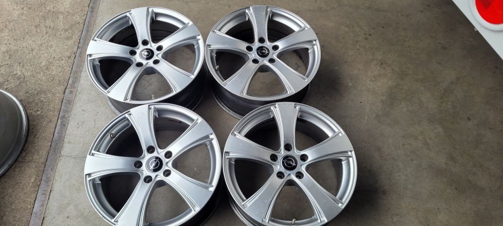 Felgi aluminiowe 18 Opel 5x120 polecam