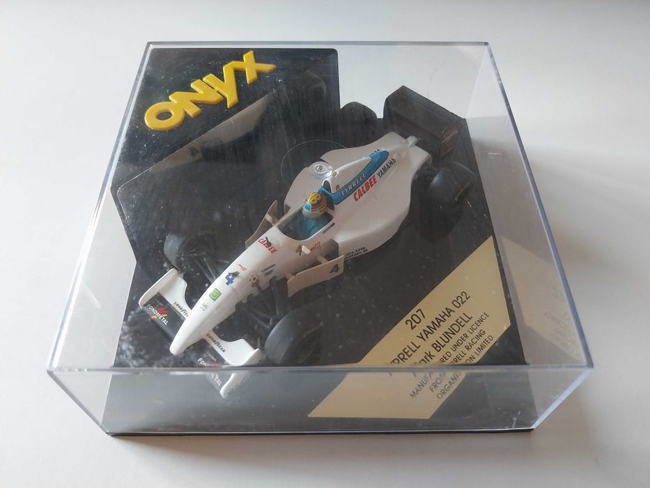 miniatura 1/43 TYRRELL 022 Mark Blundell (1994) | edição Onyx