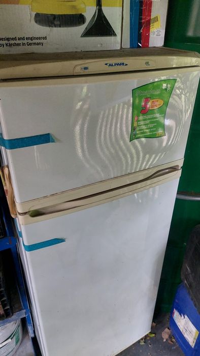 Продам холодильник.
