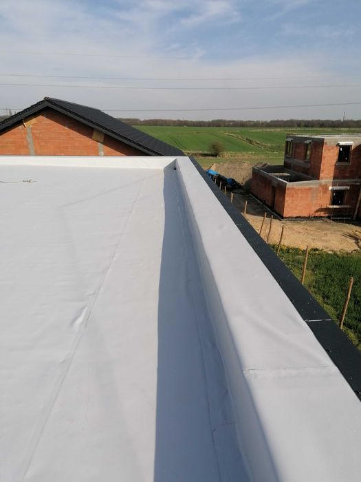 Dachy płaskie membrana pcv