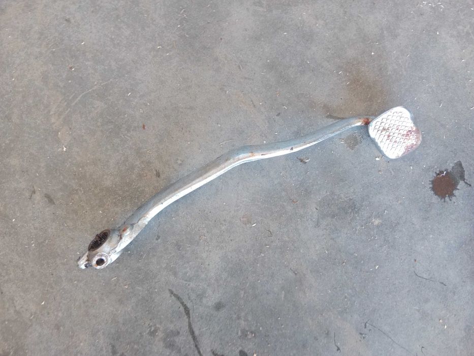 suzuki gn400 gn 400 gn250 250 dźwignia hamulca tył nożnego wajcha