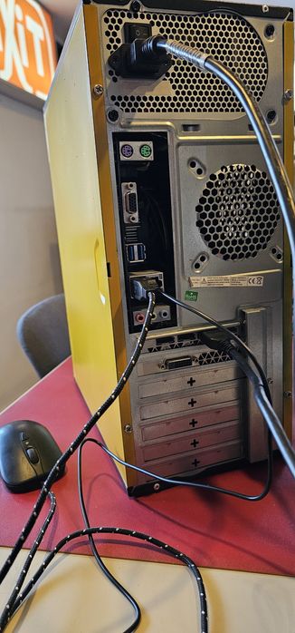 Komputer do Gier I5 8 GB GeForce GTX 1060 6GB SSD 250GB HDD 1TB 100%