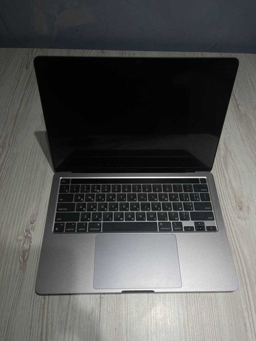 MacBook Pro M1 13 inch 256 гб сірий 2020