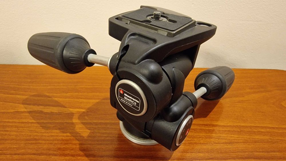 Głowica Manfrotto 804RC2 trzy-kierunkowa