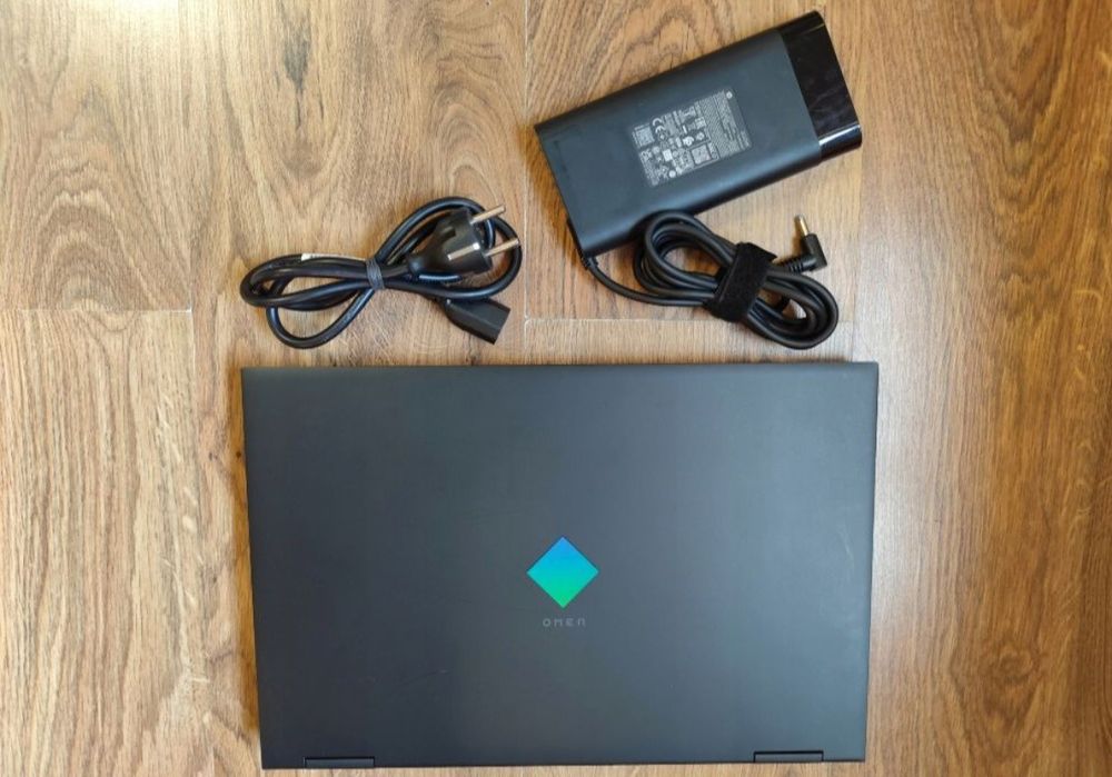 Laptop HP OMEN 15-EK0026NW I5-10300H GTX1660TI 16GB 1024 GB SSD