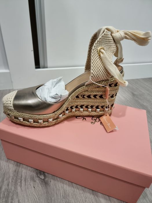 Sandálias plataforma alma en pena