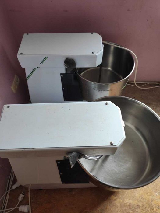 Продаж професійного тістоміса Fimar