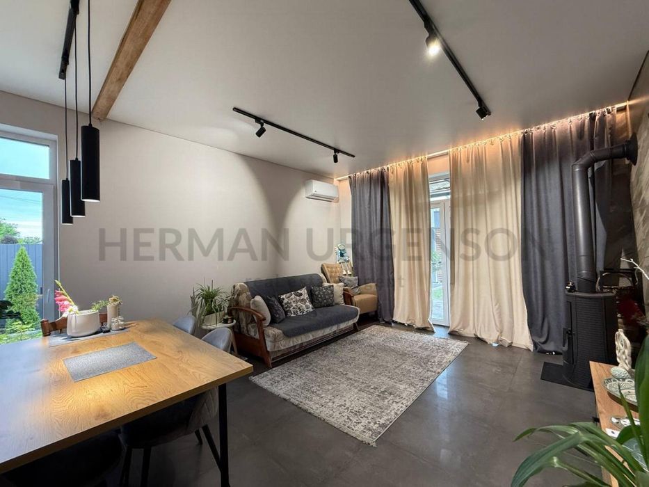 Продаж будинку 127 м.кв / 6 соток / Розівка