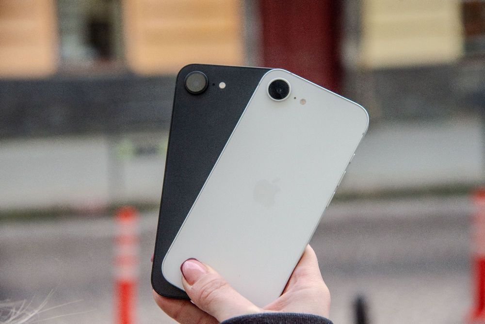 Used iPhone 16e 128 Gb