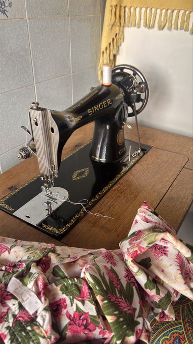 Maquina de costura Singer