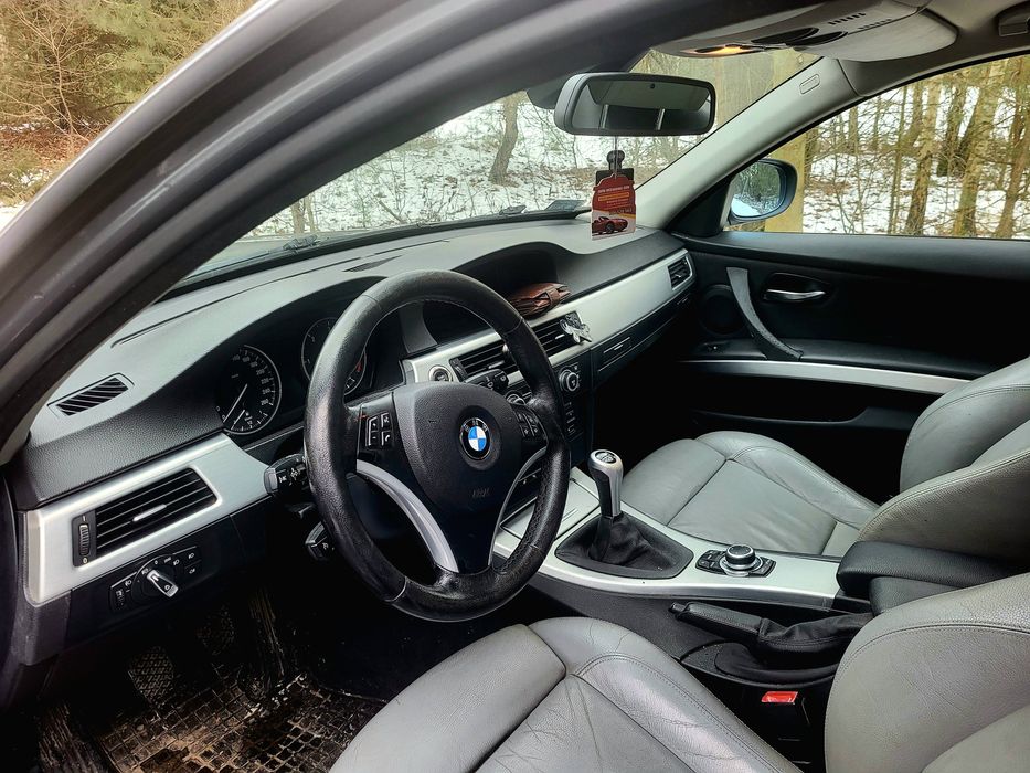 BMW Seria 3 E91 XDRIVE 2.0D 2008