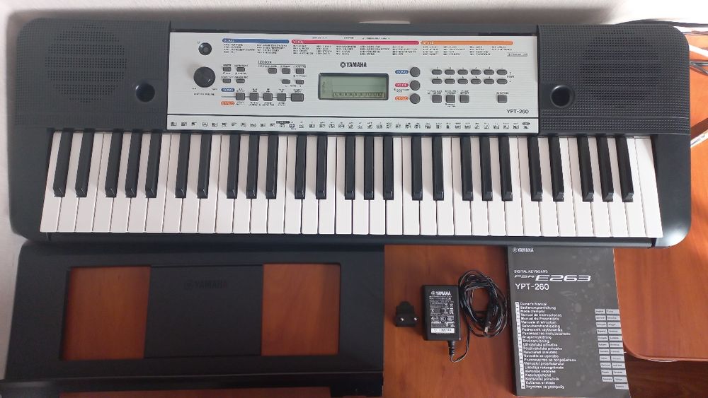 Синтезатор Yamaha YPT-260