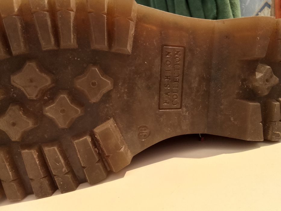 Продам шкіряні туфлі