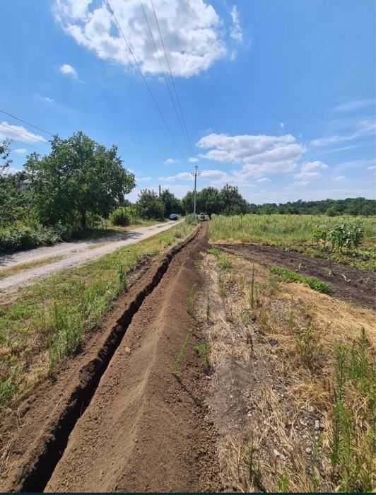 Траншеекопатель / Бара / Копка траншей / Послуги траншеєкопача