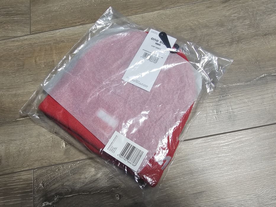 Nowa czapka zimowa 4F – czerwona, One Size