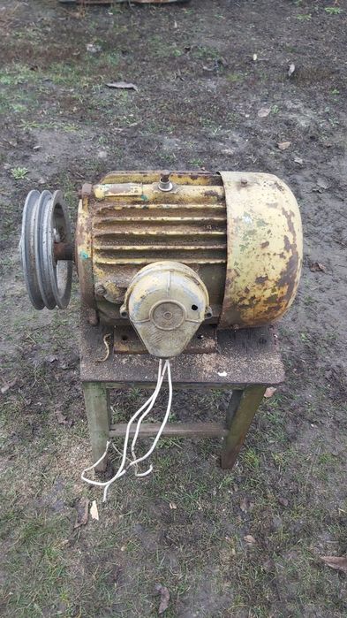 Продам электро двигатель