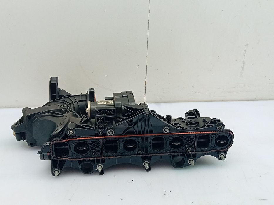 Coletor de admissão MERCEDES-BENZ Classe C (W205)