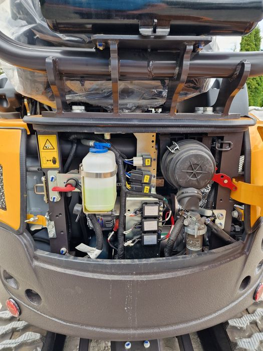 Mini Koparka Berger Kraus BK1700JS z osprzętem KUBOTA D902